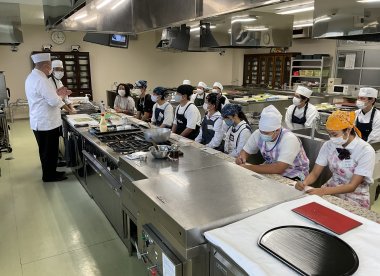 9/17(土)オープンキャンパス　日本料理の調理実習を体験!!